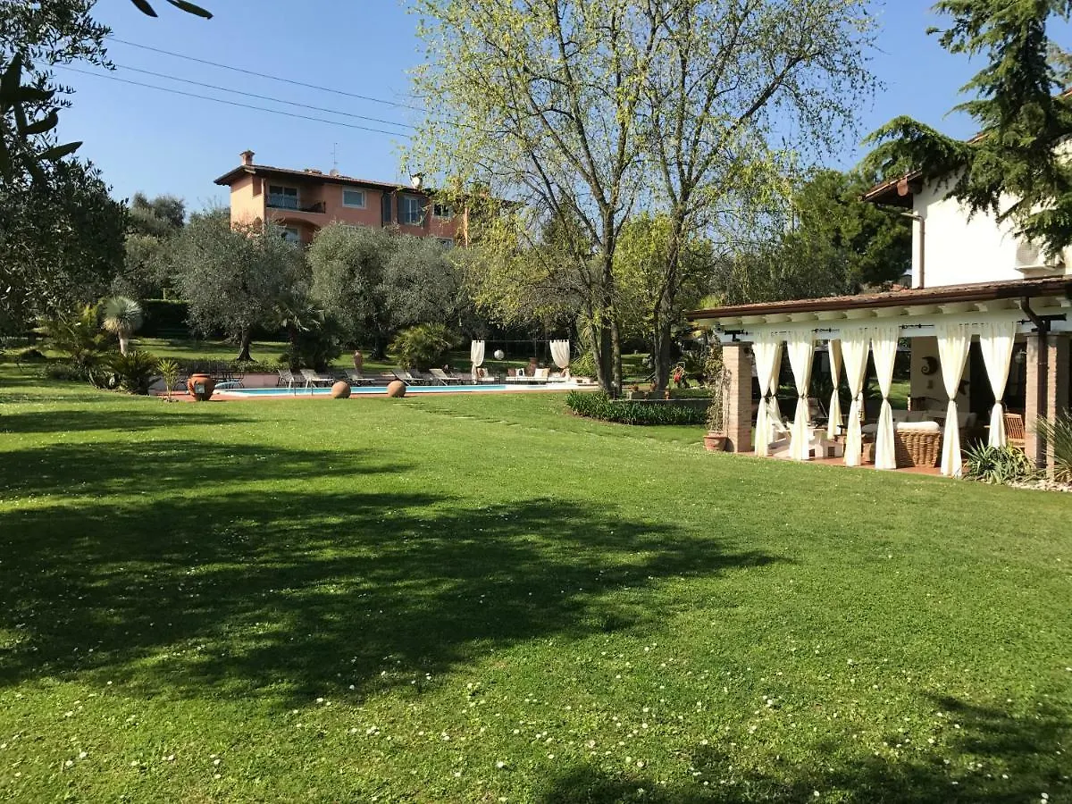 Villa Oliveto 파뎅게술가르다